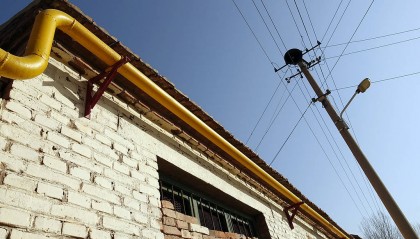 代表建议在农村集中供热,出发点很好实现难度大