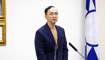 接棒国民党主席?卢秀燕正式表态,朱立伦被打脸,国民党乱战开始