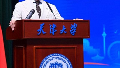 在中国两度拍桌!巴基斯坦总理发表坚定立场,没给莫迪的东西,希望中国全力支持
