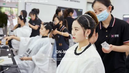 女生学个什么手艺好?学化妆美容技术怎么样?