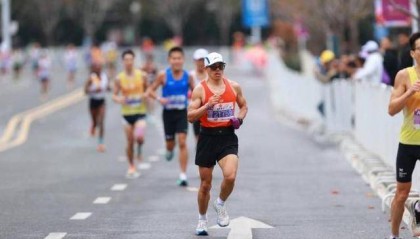 陪跑一场6000元,马拉松赛场上奔跑的“私兔”什么来头
