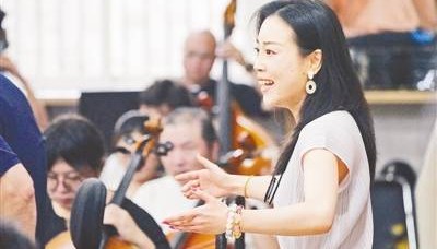 歌唱家张宇:为家乡父老放声歌唱