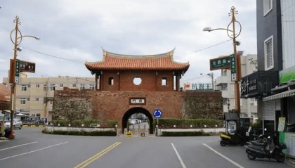 台当局有大动作!解放军动真格了,“利器”逼近台岛,统一指日可待