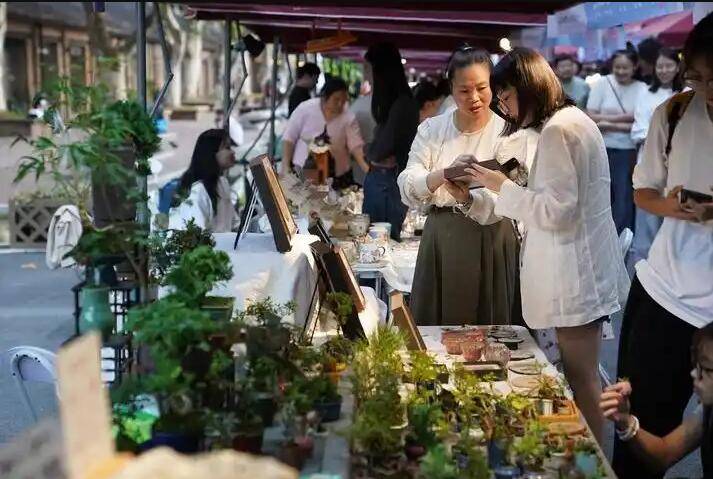 年轻人为啥扎堆景德镇?