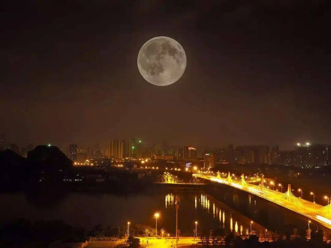没有什么能阻挡!今天,广西人就是要回家!