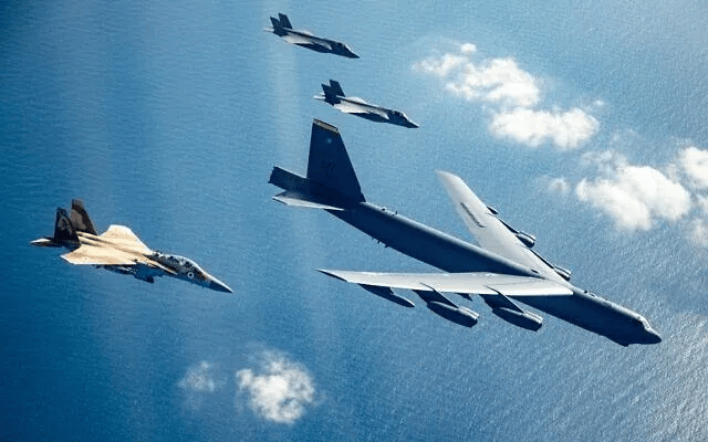 75架F-15、196架F-16及39架F-35战机,全部来自美国