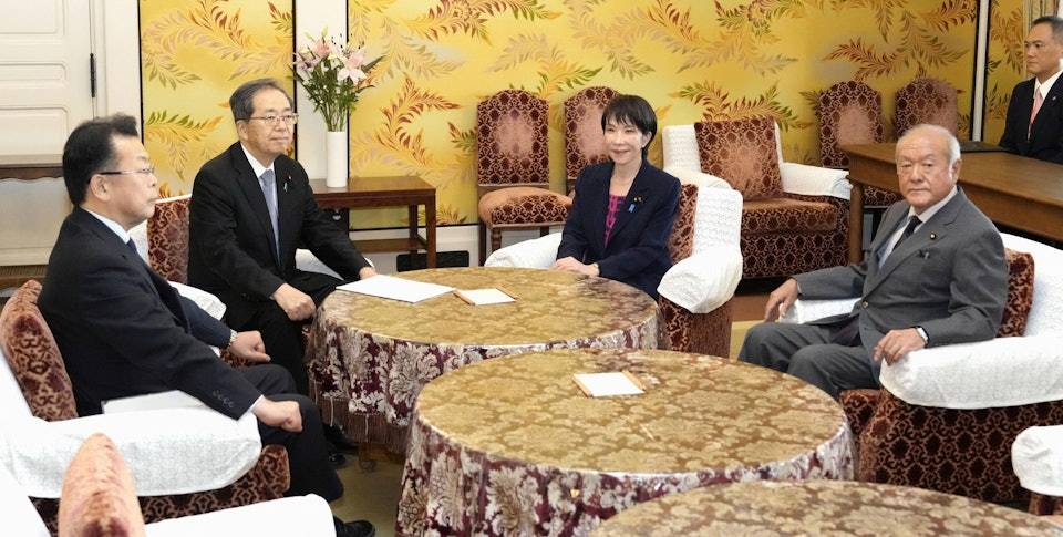 高市早苗“到嘴的鸭子”要飞,日本新首相可能是他