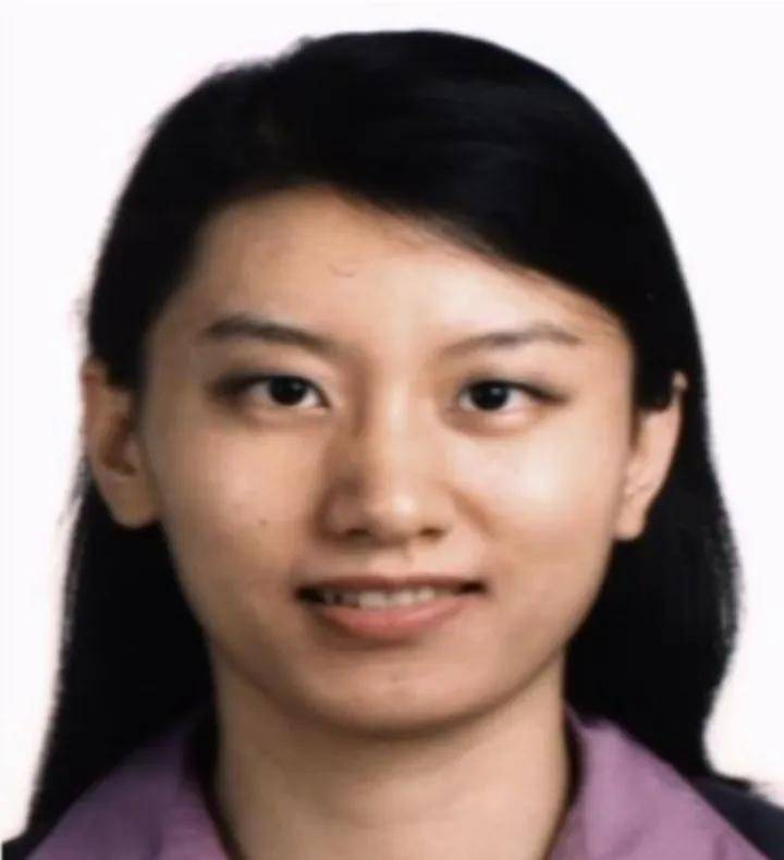 47岁剑桥女博士与父亲陈尸家中,昔日博客记录乡愁
