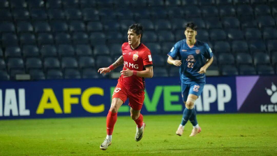 海港这情况,穆斯卡特也没办法