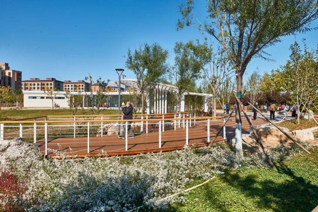 北京新添一个超美大公园!占地超300亩