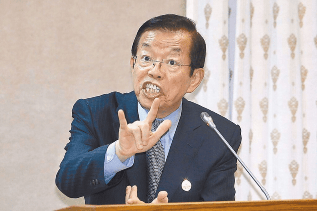 日本向他授勋，赖清德连听两遍赖家祖训又会如何？